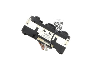 Heating control panel - Volkswagen POLO IV PH.2 - 6Q0820045H - X1-1825C
