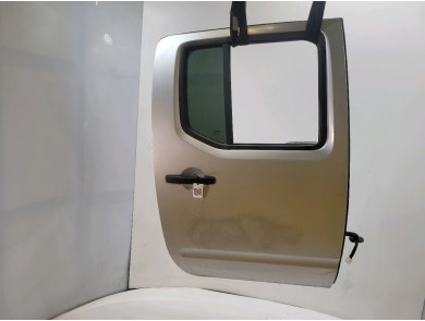 Right rear door used - Nissan NAVARA PICKUP - 82100-EB30J-