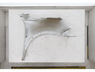 Aile avant gauche - Peugeot 2008 II PH.1 - Blanc - 9825439180 - E1-2304A