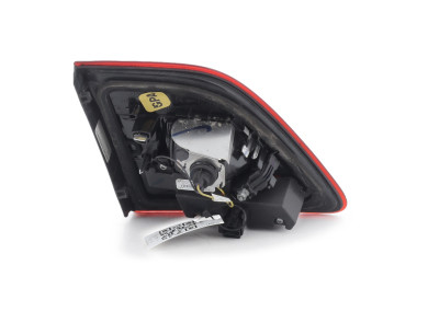 Right hatchback boot light - Mercedes ML III - 1669068501 - V1-9471A