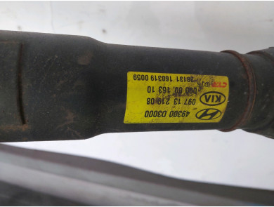 Rear drive shaft - KIA SPORTAGE IV PH.1 2.0 CRDI - 49300D3000 - G1-8227L