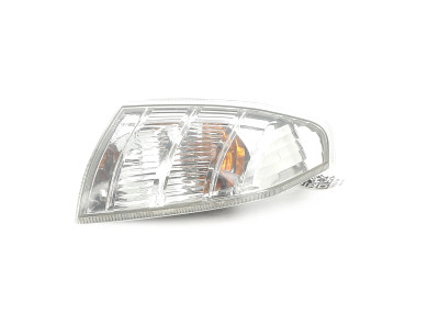Right front indicator used - Nissan X-TRAIL - 26130-8H70A-