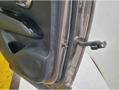 Rear left door - Hyundai TUCSON III - Marron Clair - 77003N7015 - N1-8076E