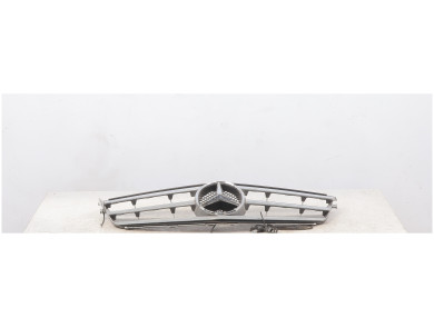 Calandre occasion - Mercedes CLASSE C - 20488000239776