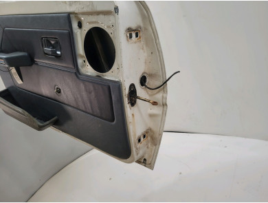Left front door - Peugeot 309 PH.1 - 9002F0 - G1-3631X