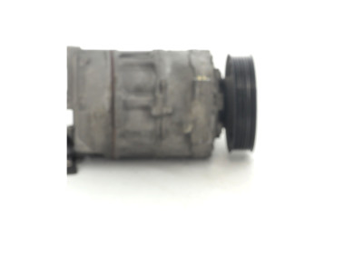 Compresseur de climatisation - Volkswagen GOLF V - 1K0820859S - U1-6703G