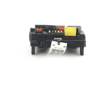 Boitier BSM - Citroen C3 II PH.1 - 9667199780 - M1-7121T