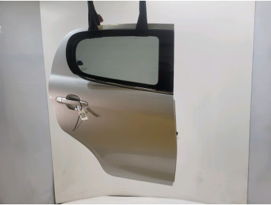 Right rear door used - Peugeot 108 - 1687145080