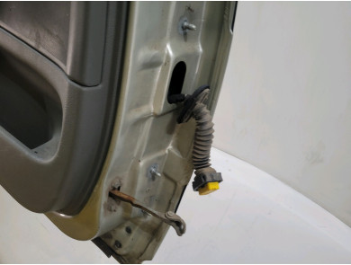 Rear left door - Renault LAGUNA II PH.1 - Vert Clair - 7751471661 - A1-7929J