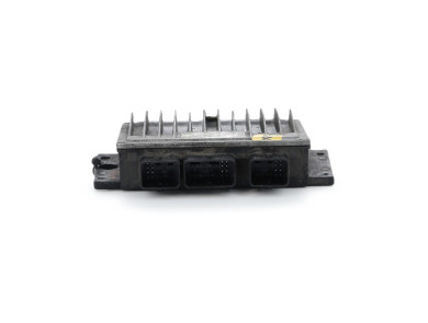 Calculateur moteur occasion - Renault CLIO CAMPUS - 8200513076
