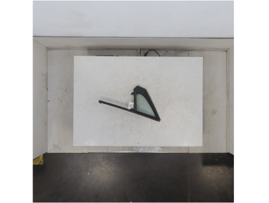 Vitre de custode avant gauche - Peugeot 208 I PH.1 - Gris Clair - 9801476080 - P1-6858R
