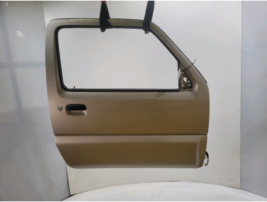 Right door (3-door models only) used - Suzuki JIMNY - 68001-81A11