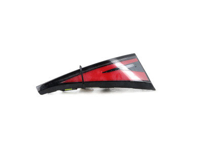 Right hatchback boot light used - KIA SPORTAGE - 92404R2000