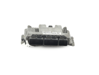 Calculateur moteur - Renault CAPTUR I PH.1 - 237106319R - M1-6856X