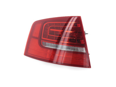 Feu arrière gauche - Audi A8 QUATTRO - 4E0945095H - Z1-7082V
