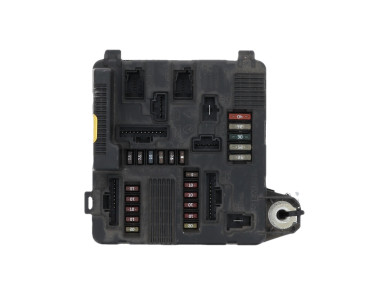 Boitier BSM - Renault MEGANE II PH.1 - 8200306033 - Q1-8550T