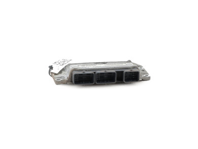 Engine calculator used - Renault MODUS - 8200876474