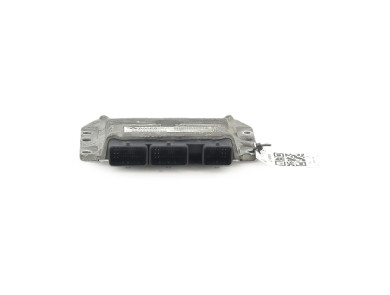 Engine calculator used - Renault MEGANE - 8200509516
