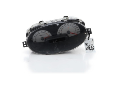 Odometer - Toyota YARIS I PH.2 - 832215D050 - W1-0731V