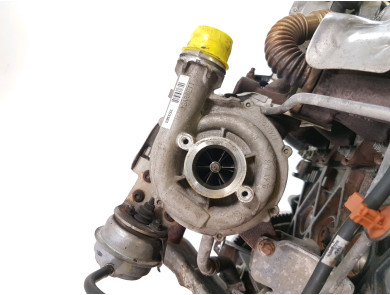 Engine type F9Q872 - Renault MEGANE III PH.1 - Q0-4454F