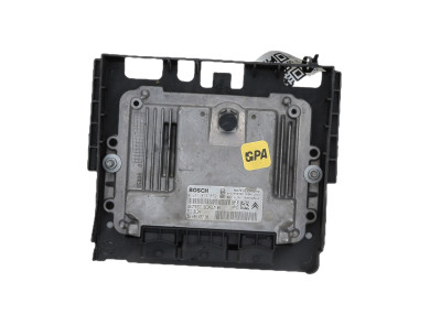 Engine calculator - Citroen C3 PICASSO PH.1 - 9664843780 - Y1-8018C