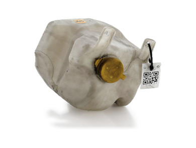 Washer fluid reservoir tank  used - Nissan TERRANO - 28910-0X800-