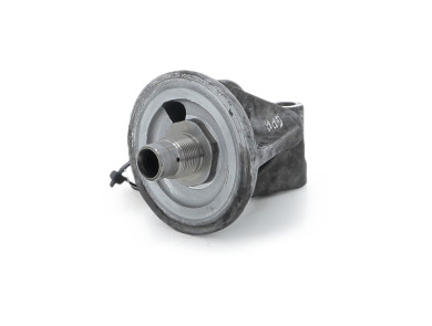 Oil filter mounting used - Toyota RAV4 - 1560927010