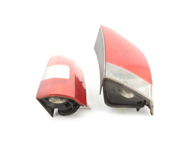 Right rear light used - Volvo V70 - 30655377