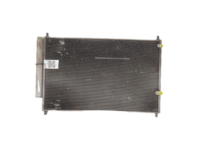 Radiateur de climatisation / Condenseur occasion - Toyota AURIS - 8845002280