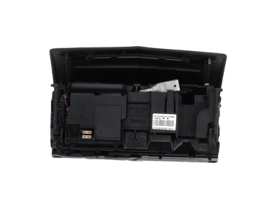 Multifunction screen - Mercedes CLASSE C III PH.1 - 2048708194 - J0-5705V