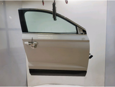 Right front door  used - Skoda KAROQ - 57A831052A
