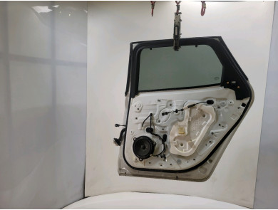 Porte arrière droite - Renault TALISMAN - Blanc - 821006101R - M1-9588R
