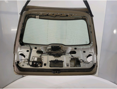 Hayon - Mercedes CLASSE E III PH.2 - Gris Clair - 211740070528 - I1-4961Q