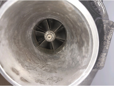 Engine type UHFA - Ford TRANSIT IV - B1-8087F