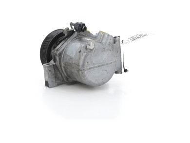 Compresseur de climatisation - Nissan MICRA IV PH.2 - 92610-1HC1A- I1-8223U