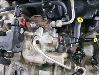 Engine type B16DTH-DLM - Opel MOKKA I PH.1 - E1-9857B