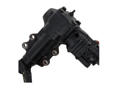 Steering box