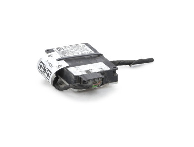 Rear left blind spot detection radar - Mercedes CLASSE CLA I PH.2 - A000905740564 - J1-6425J