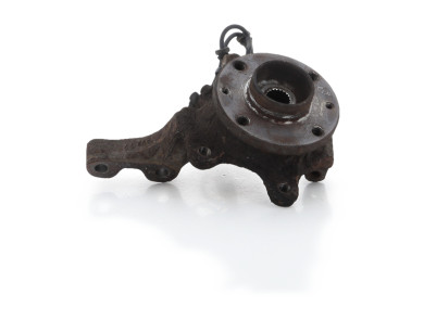 Left steering knuckle - Renault CLIO II PH.2 - 8200207307 - T1-9215L