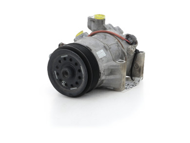 Compresseur de climatisation occasion - Toyota YARIS - 883100D232