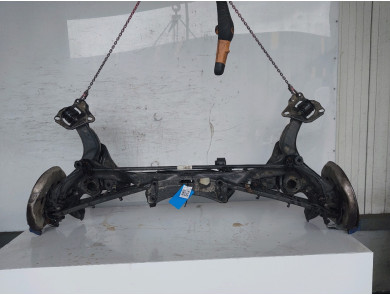 Rear axle used - BMW SERIE 1 - 33 31 6883011