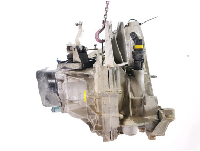 Gearbox type JR5185 - Renault CLIO CAMPUS II PH.1 - T1-8945W