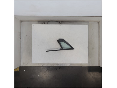 Left front side glass - Peugeot 208 I PH.2 - Gris Fonce - 9801476080 - C1-4292R
