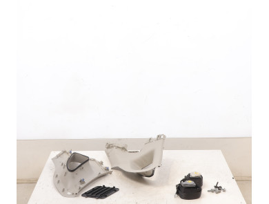 Rear interior - Renault CAPTUR I PH.1 - KITBANQUETTECAPTUR - F0-9987Z