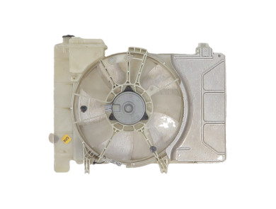 Groupe motoventilateur occasion - Toyota COROLLA VERSO - 163630H030