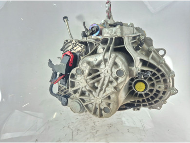 Gearbox type A7003702000 - Mercedes CLASSE A III PH.2 - P0-7528H
