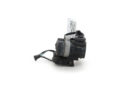 Washer fluid pump used - Honda FR-V - 76806SJDG01