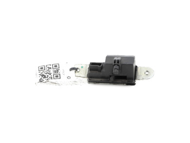 Serrure de hayon - Opel CORSA D PH.2 - Gris Clair - 39021416 - T1-9592P
