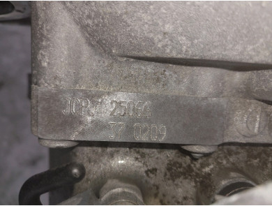 Gearbox type JCP - Volkswagen PASSAT V - N0-4679M