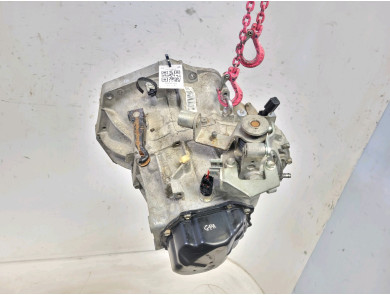 Gearbox type 95513806 - Opel AGILA B - V0-1900X